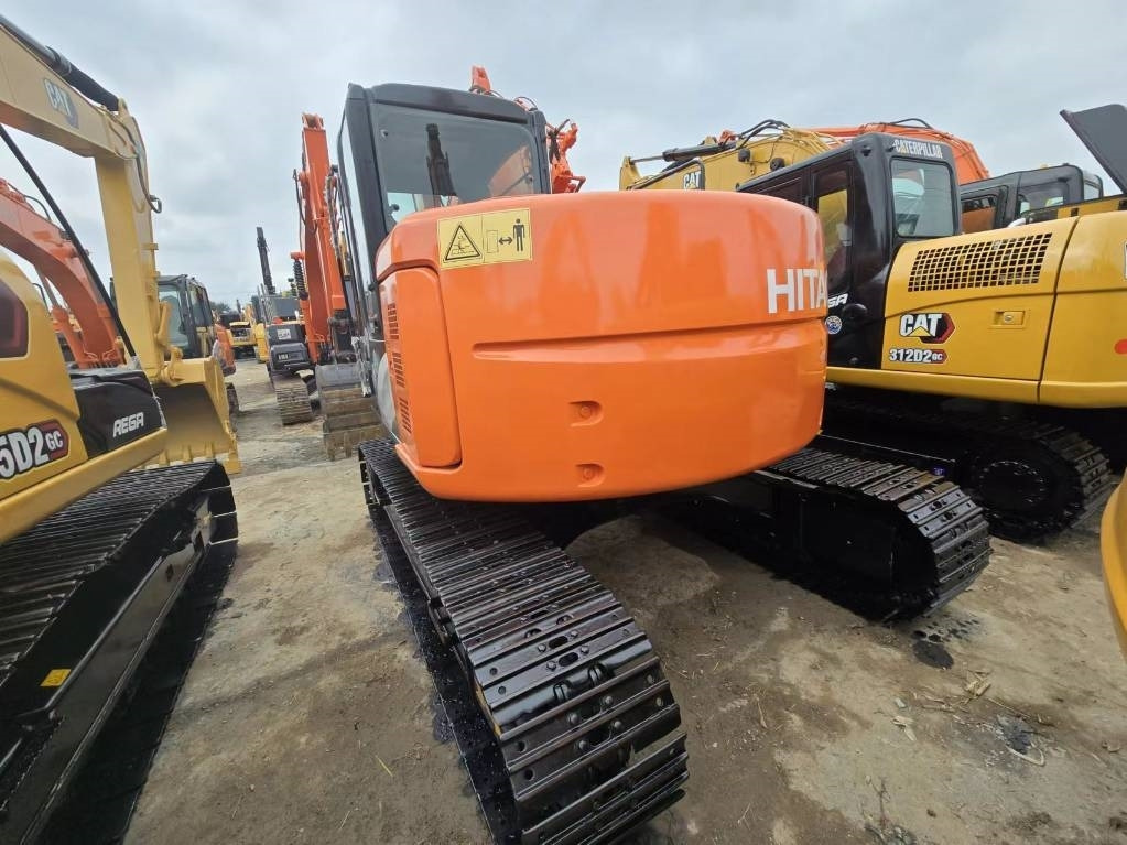 Hitachi ZX 135 US - Crawler excavator: picture 3 Hitachi ZX 135 US - Crawler excavator: picture 3