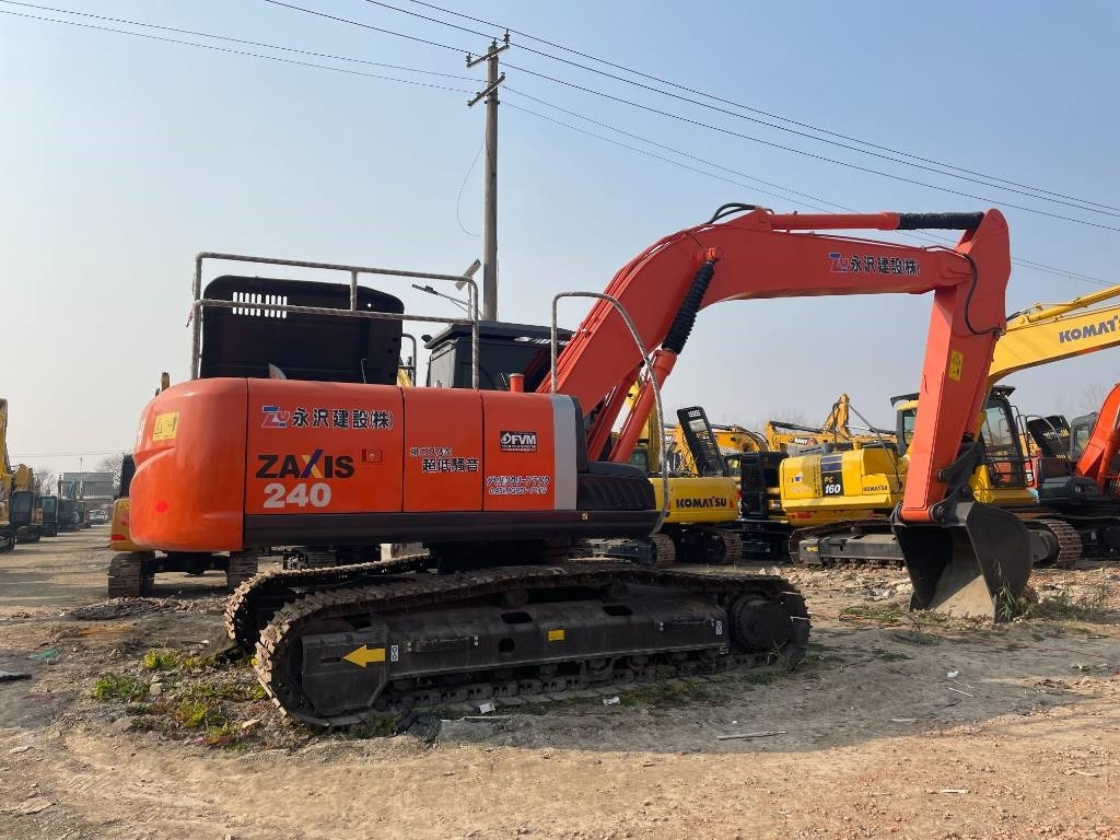 Hitachi ZX 240 - Crawler excavator: picture 3 Hitachi ZX 240 - Crawler excavator: picture 3