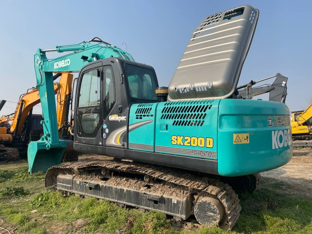 Kobelco SK 200 - Crawler excavator: picture 1 Kobelco SK 200 - Crawler excavator: picture 1