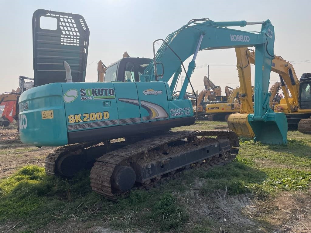 Kobelco SK 200 - Crawler excavator: picture 2 Kobelco SK 200 - Crawler excavator: picture 2