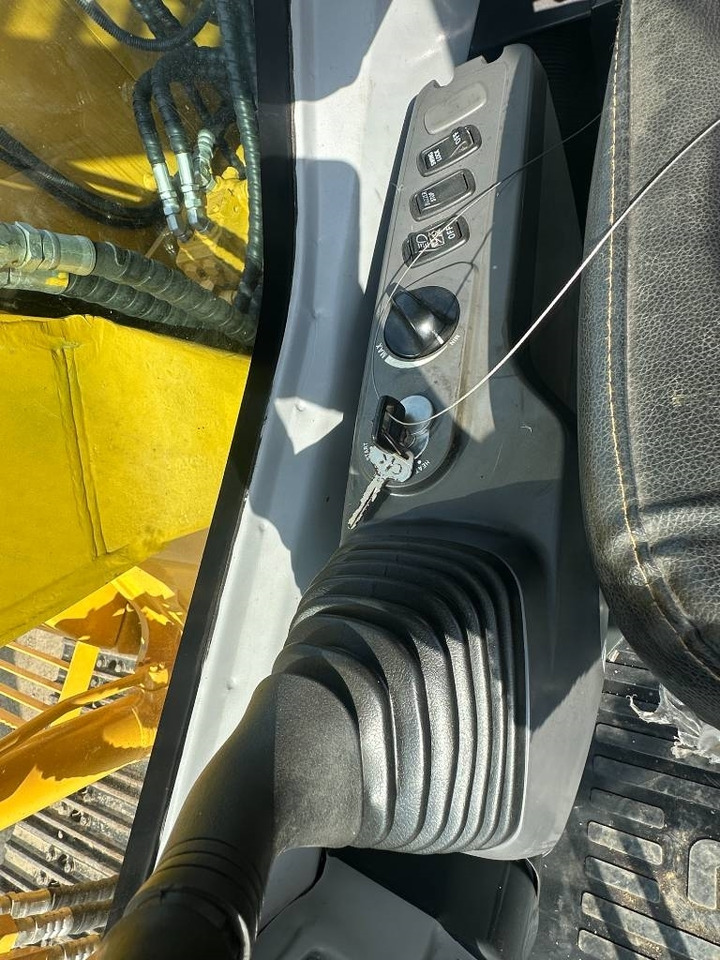 New Crawler excavator Komatsu PC 110: picture 10