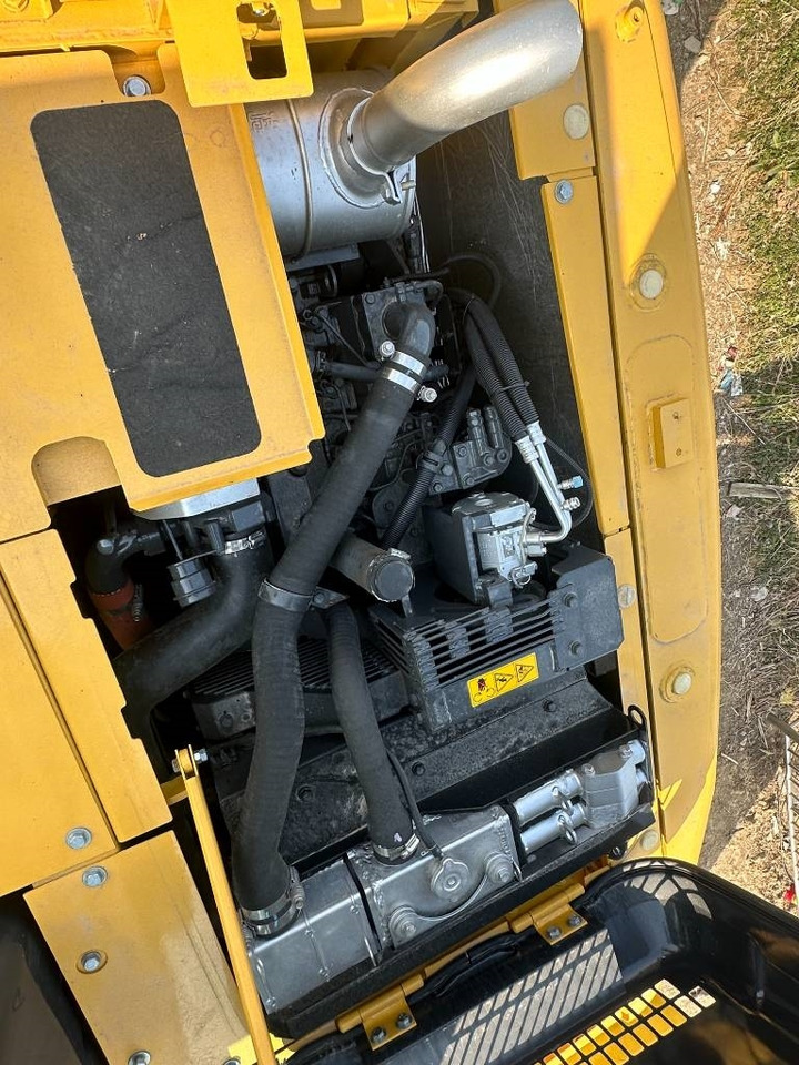 New Crawler excavator Komatsu PC 110: picture 8