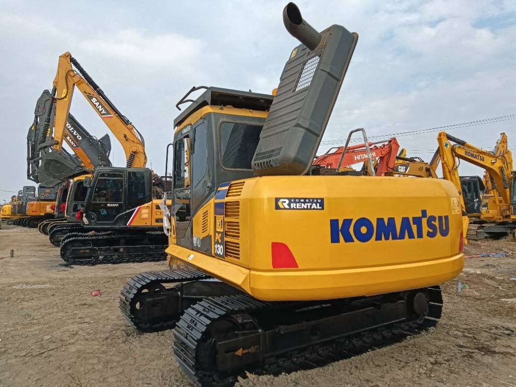 Komatsu PC 130 - Crawler excavator: picture 1 Komatsu PC 130 - Crawler excavator: picture 1