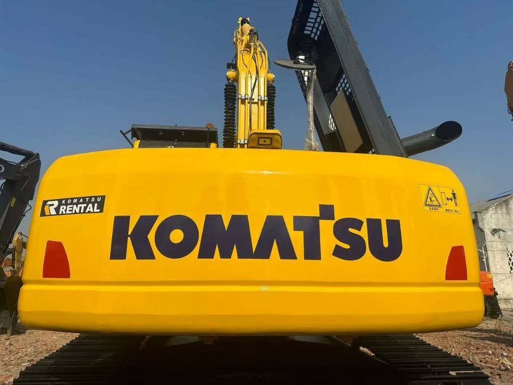 Komatsu PC 240 - Crawler excavator: picture 4 Komatsu PC 240 - Crawler excavator: picture 4
