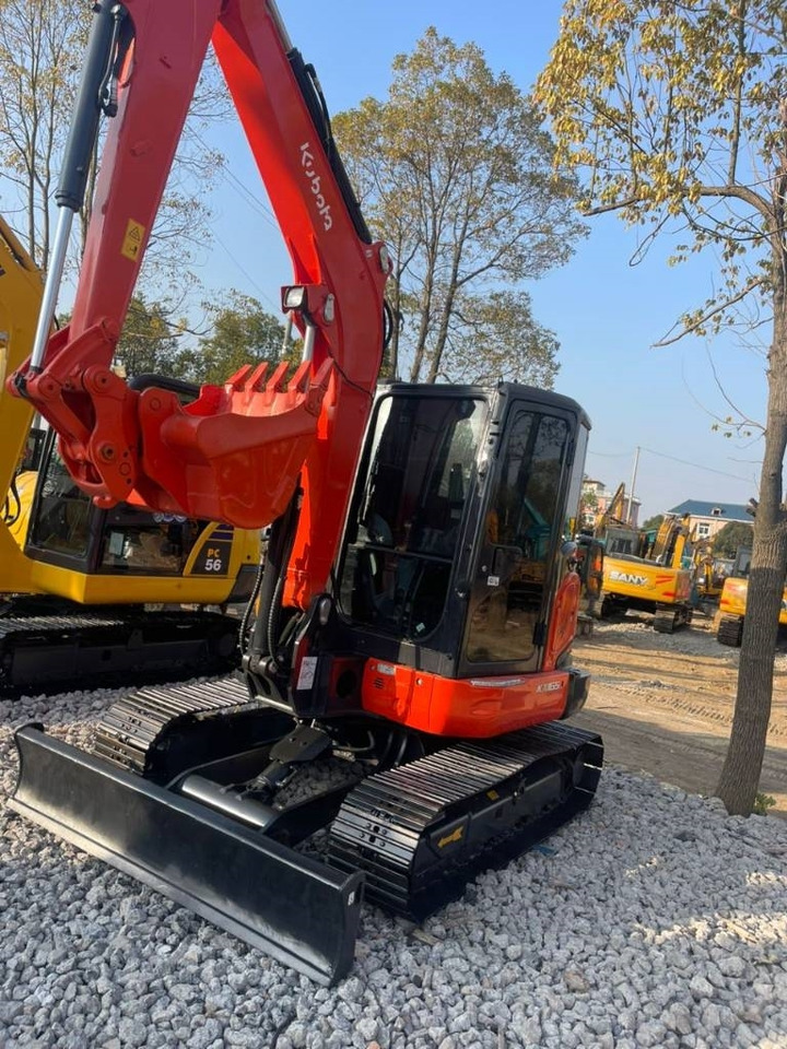 Kubota 165 - Crawler excavator: picture 4 Kubota 165 - Crawler excavator: picture 4