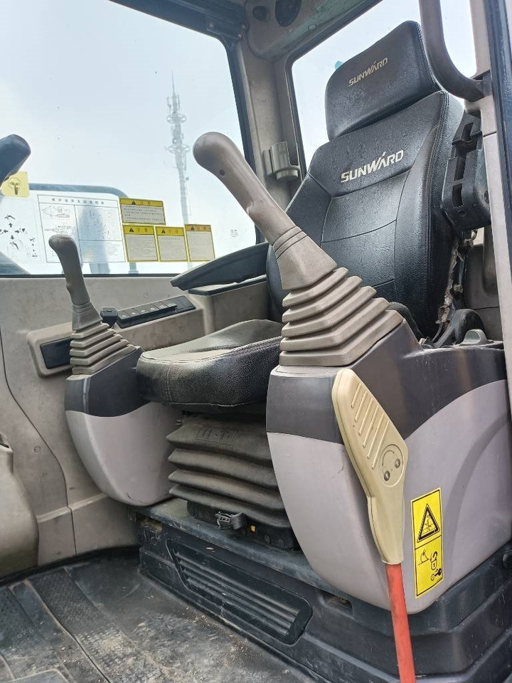 Sunward SWE 130 E  - Crawler excavator: picture 4 Sunward SWE 130 E  - Crawler excavator: picture 4