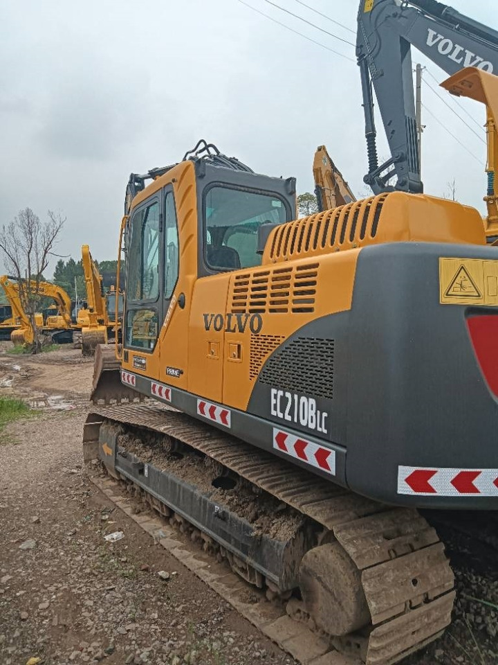 Volvo EC 210 - Crawler excavator: picture 1 Volvo EC 210 - Crawler excavator: picture 1