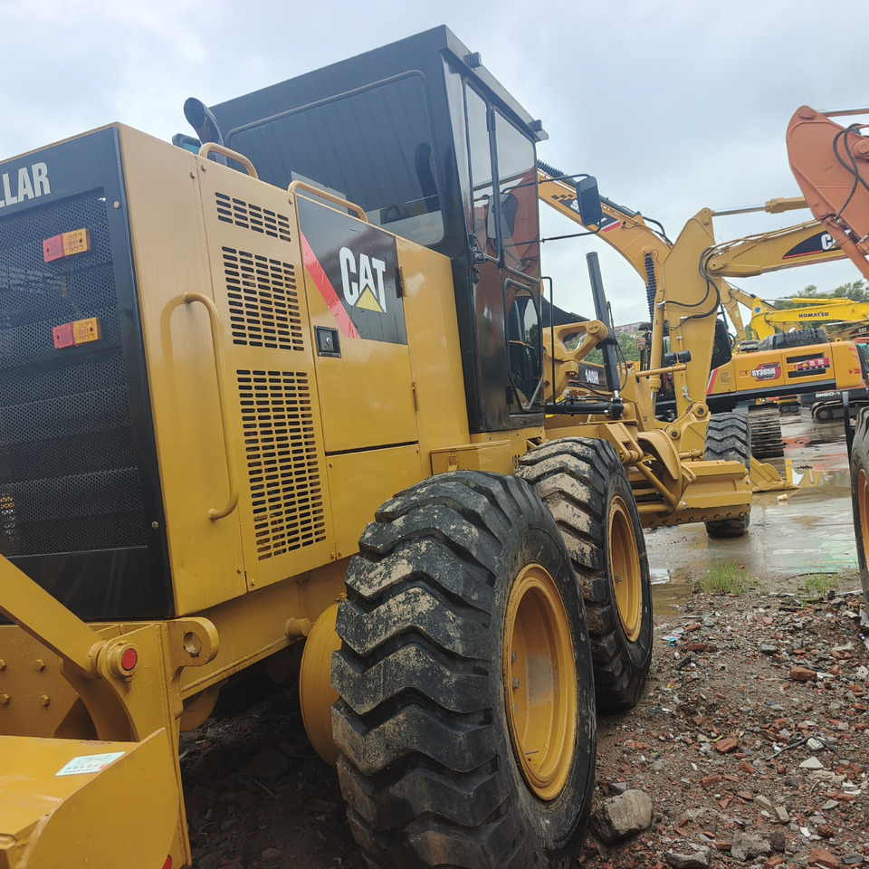 CATERPILLAR 140H Motor Grader - Grader: picture 2 CATERPILLAR 140H Motor Grader - Grader: picture 2
