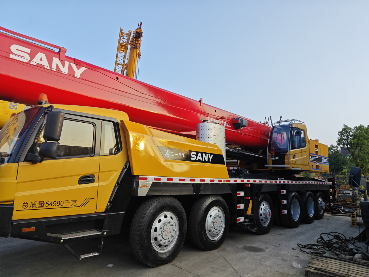 SANY STC1000 100TON TRUCK CRANE - All terrain crane: picture 2 SANY STC1000 100TON TRUCK CRANE - All terrain crane: picture 2