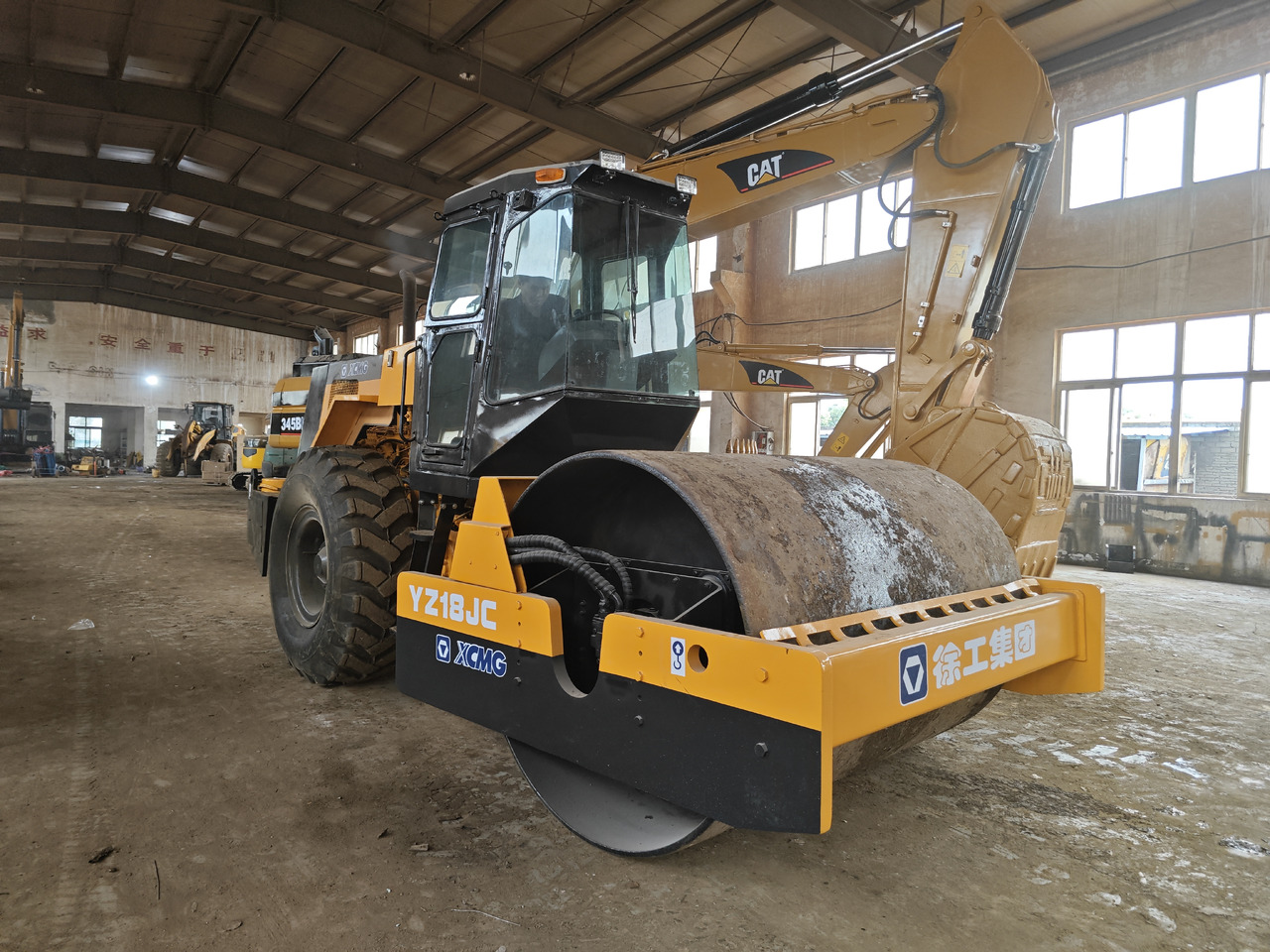 XCMG YZ18JC - Compactor: picture 4 XCMG YZ18JC - Compactor: picture 4