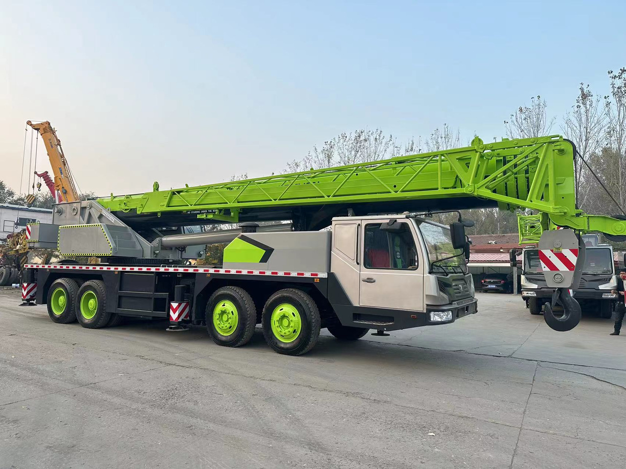 ZOOMLION ZTC700V 70ton - Mobile crane: picture 2 ZOOMLION ZTC700V 70ton - Mobile crane: picture 2