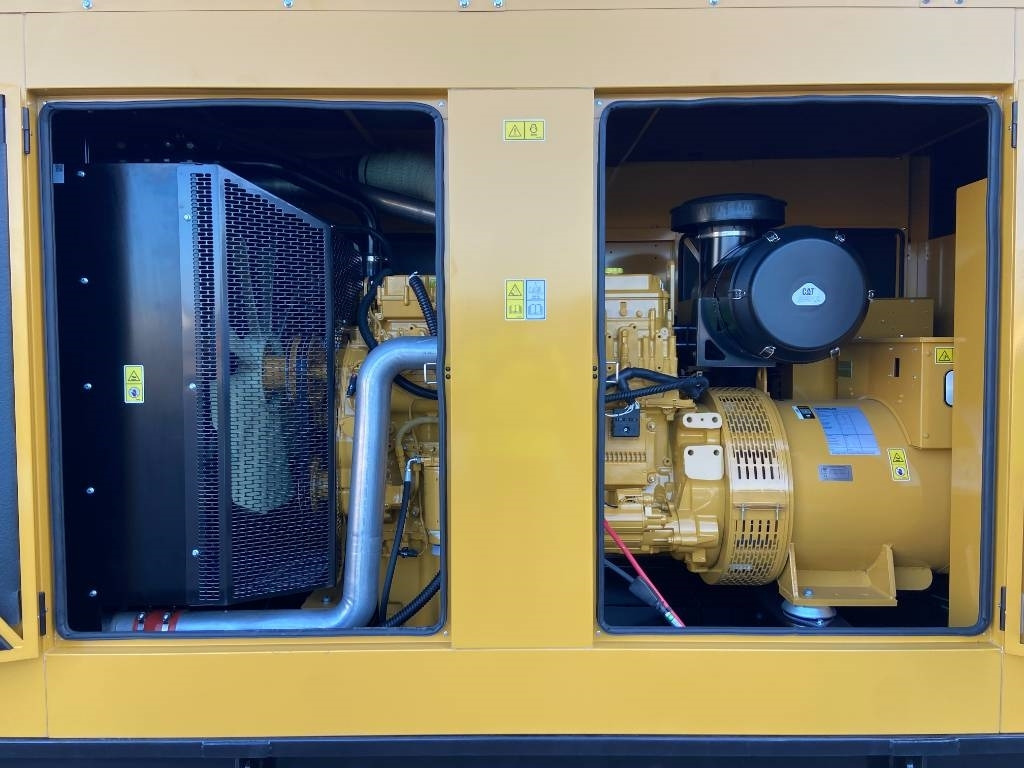 CAT DE500GC - 500 kVA Stand-by Generator - DPX-18220 - Generator set: picture 4 CAT DE500GC - 500 kVA Stand-by Generator - DPX-18220 - Generator set: picture 4