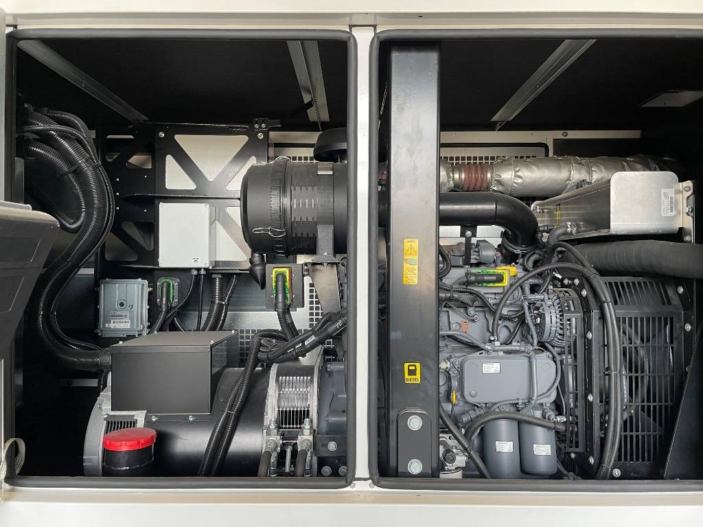 Deutz TCD4.1L4 - 105 kVA Stage V Generator - DPX-19011 - Generator set: picture 5 Deutz TCD4.1L4 - 105 kVA Stage V Generator - DPX-19011 - Generator set: picture 5