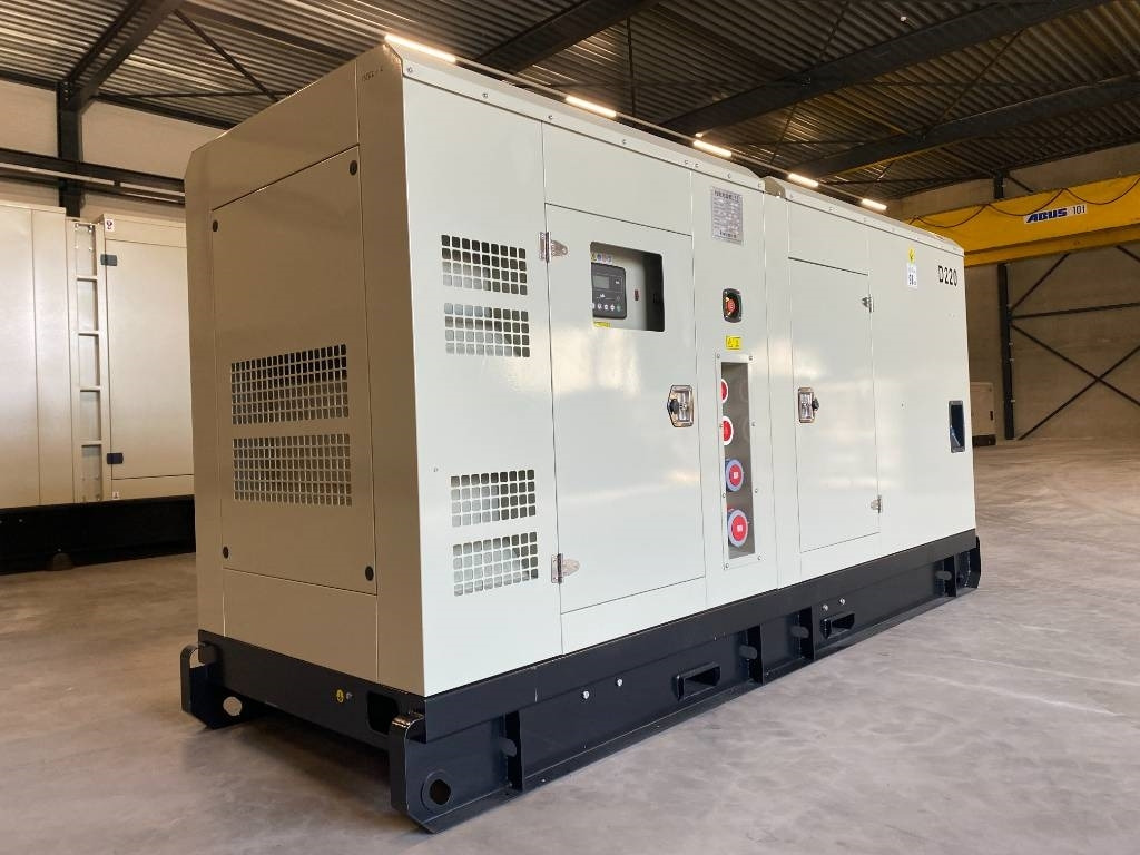 Hyundai P086TI - 220 kVA Generator - DPX-19852 - Generator set: picture 2 Hyundai P086TI - 220 kVA Generator - DPX-19852 - Generator set: picture 2