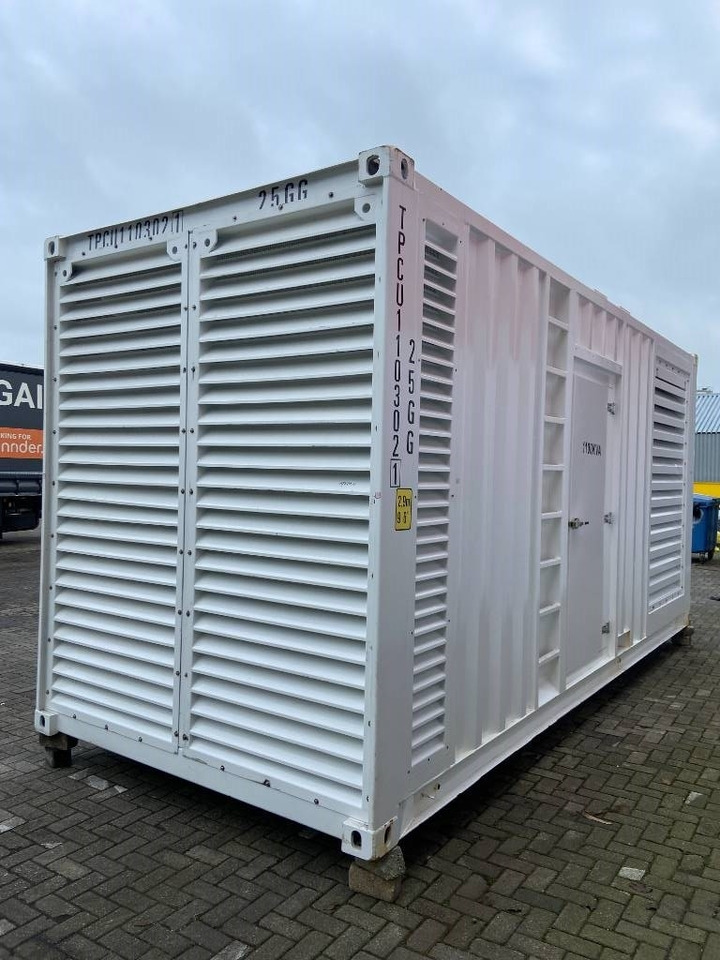 Perkins 4008TAG2A - 1100 kVA Generator - DPX-19820 - Generator set: picture 3 Perkins 4008TAG2A - 1100 kVA Generator - DPX-19820 - Generator set: picture 3