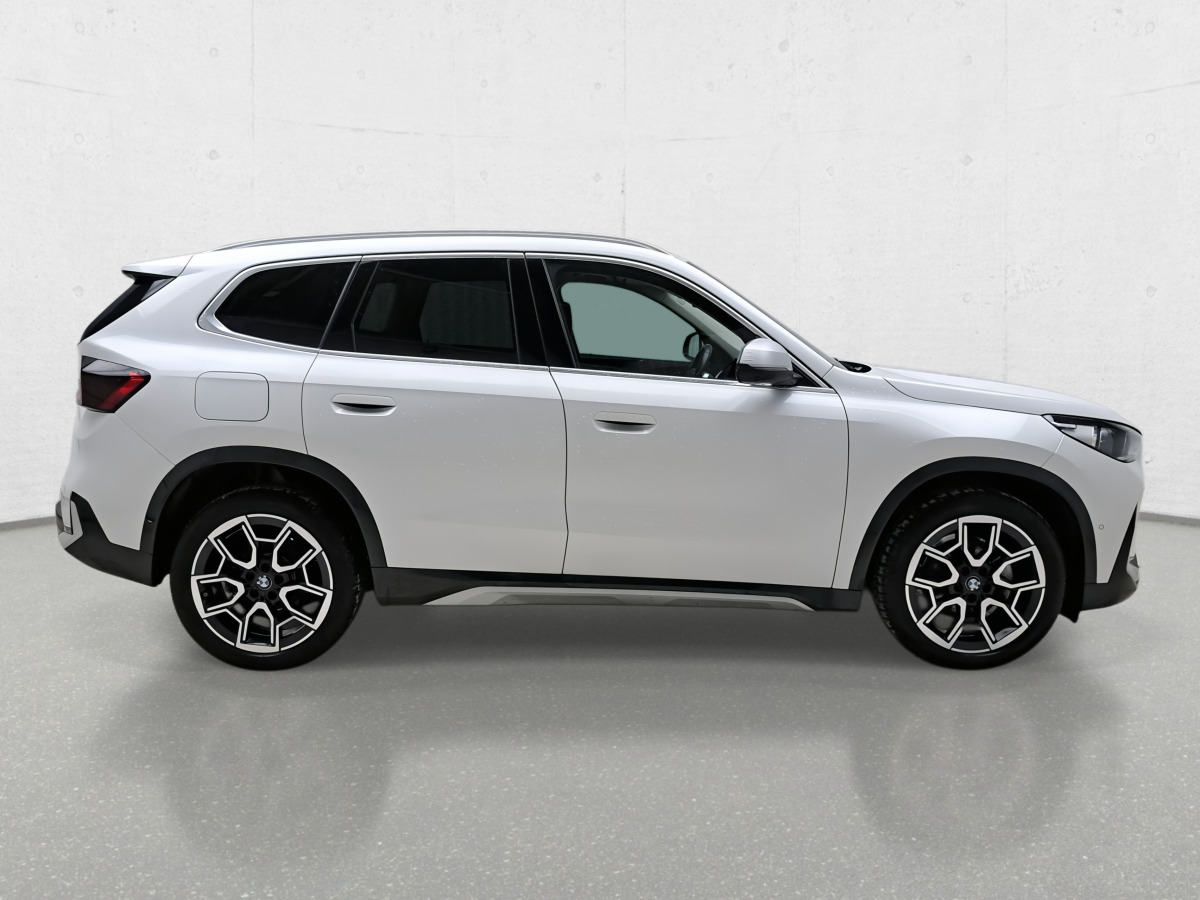 SUV BMW X1 XDRIVE20D SUV: picture 9