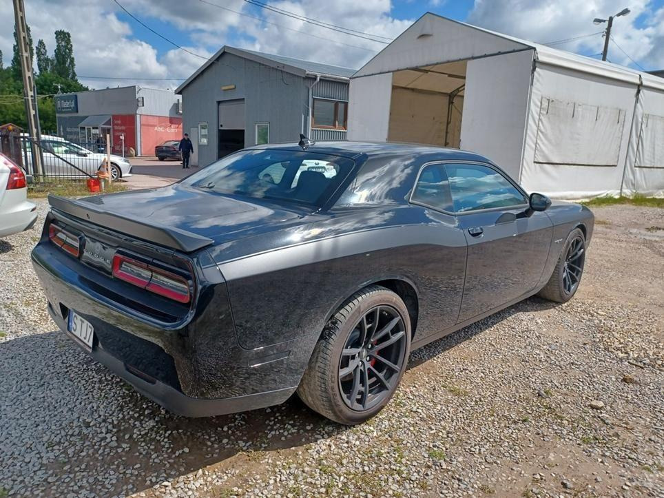 DODGE CHALLENGER COUPE - Car: picture 4 DODGE CHALLENGER COUPE - Car: picture 4