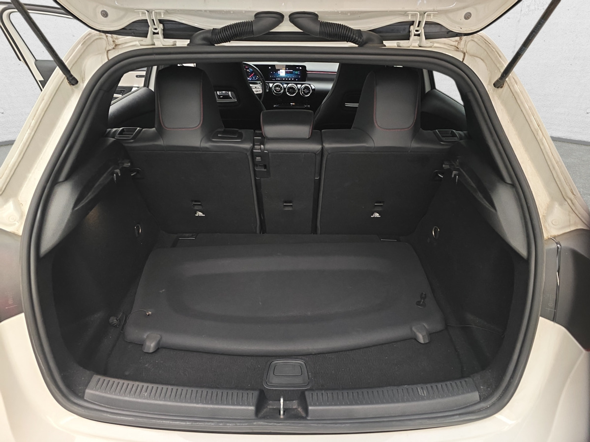 Hatchback MERCEDES BENZ A 200 HATCHBACK: picture 14
