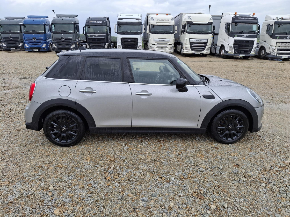 MINI COOPER HATCHBACK - Hatchback: picture 4 MINI COOPER HATCHBACK - Hatchback: picture 4