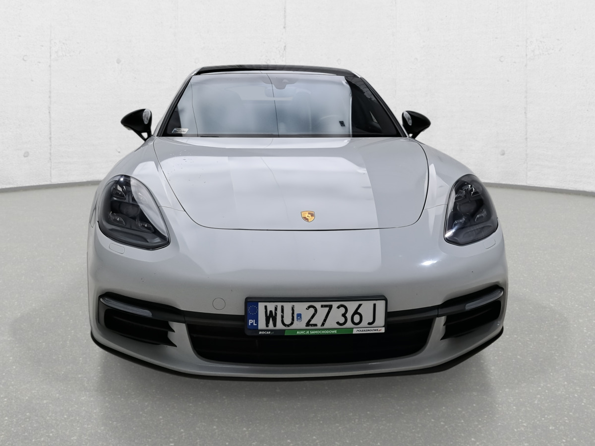 PORSCHE PANAMERA LIFTBACK - Car: picture 3 PORSCHE PANAMERA LIFTBACK - Car: picture 3