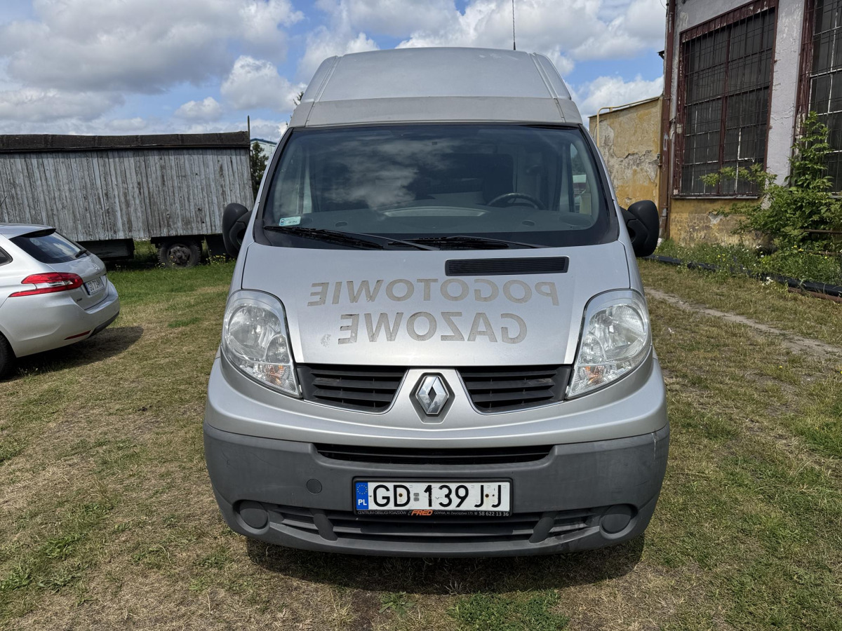 RENAULT TRAFIC FURGON BLASZAK - Panel van: picture 3 RENAULT TRAFIC FURGON BLASZAK - Panel van: picture 3
