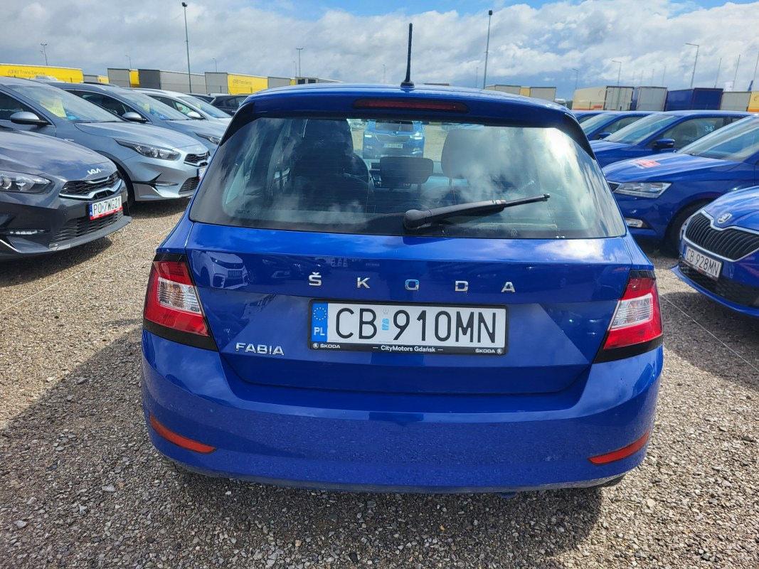 SKODA FABIA HATCHBACK - Hatchback: picture 5 SKODA FABIA HATCHBACK - Hatchback: picture 5
