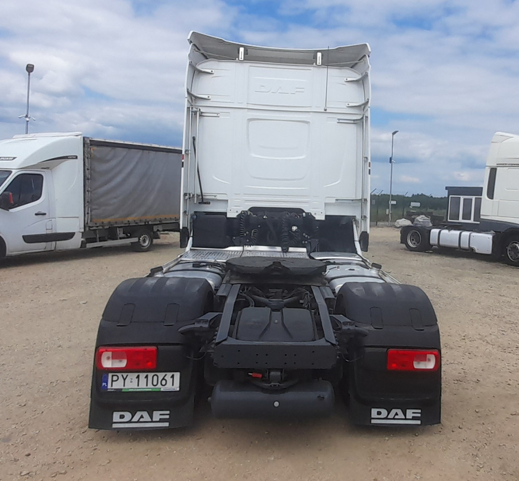 Tractor unit DAF XF 480 CIĄGNIK SIODŁOWY: picture 6