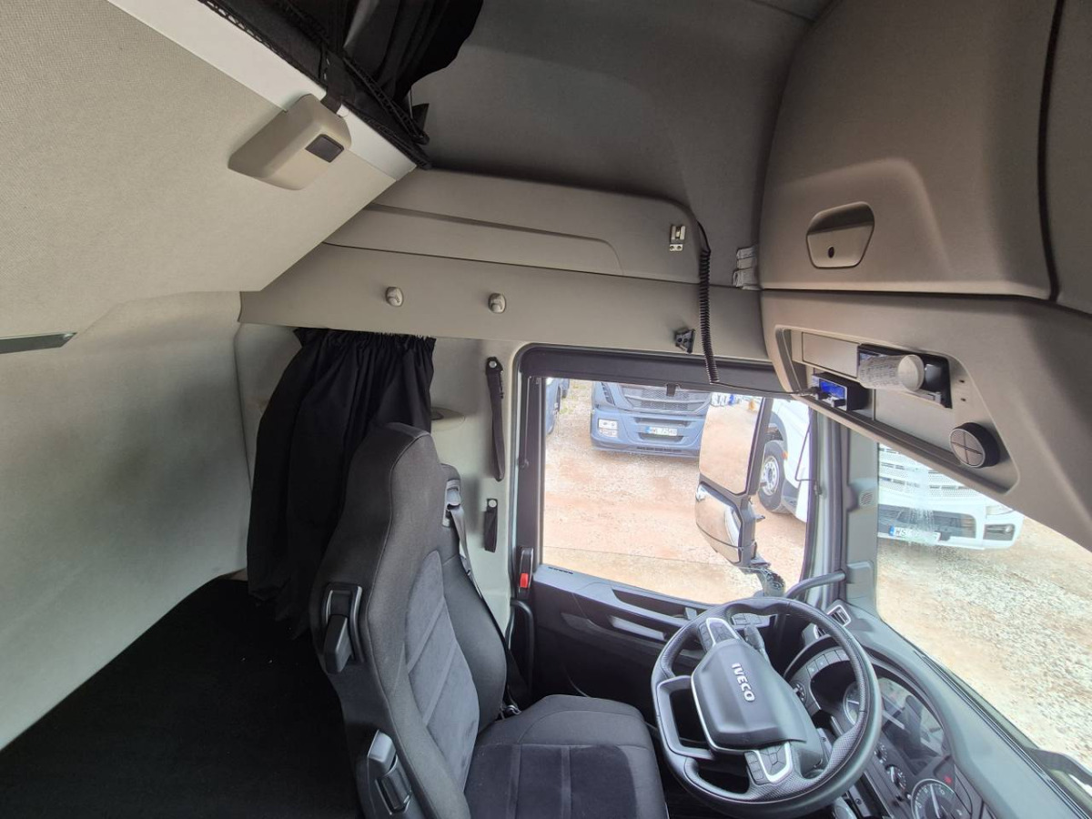Tractor unit IVECO AS440ST/FP LT CIĄGNIK SIODŁOWY: picture 19