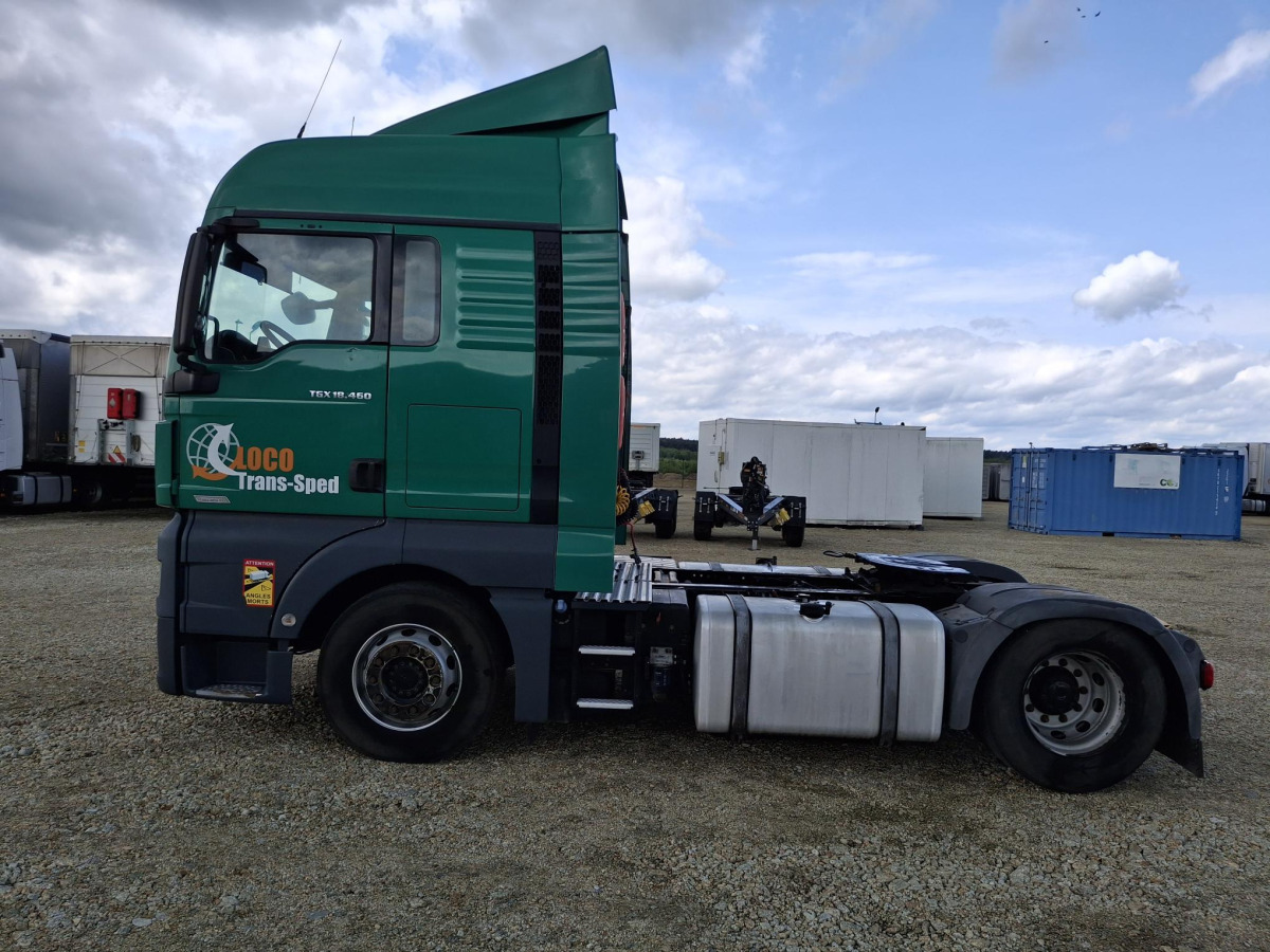Tractor unit MAN TGX CIĄGNIK SIODŁOWY: picture 11