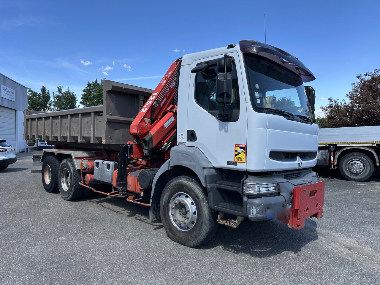 RENAULT KERAX 420DCI - Hook lift truck, Crane truck: picture 2 RENAULT KERAX 420DCI - Hook lift truck, Crane truck: picture 2
