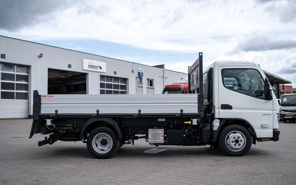 FUSO Canter 3S13 3W Scattolini - Tipper: picture 3 FUSO Canter 3S13 3W Scattolini - Tipper: picture 3