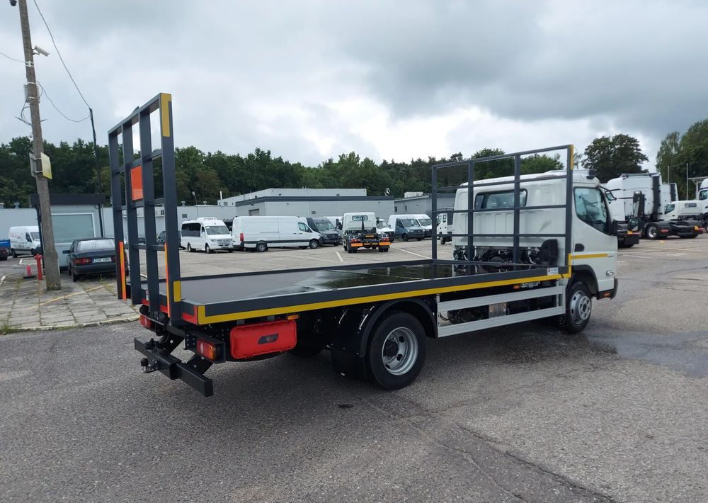 FUSO Canter 9C18 - Dropside/ Flatbed truck: picture 4 FUSO Canter 9C18 - Dropside/ Flatbed truck: picture 4