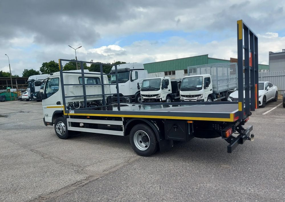 FUSO Canter 9C18 - Dropside/ Flatbed truck: picture 5 FUSO Canter 9C18 - Dropside/ Flatbed truck: picture 5