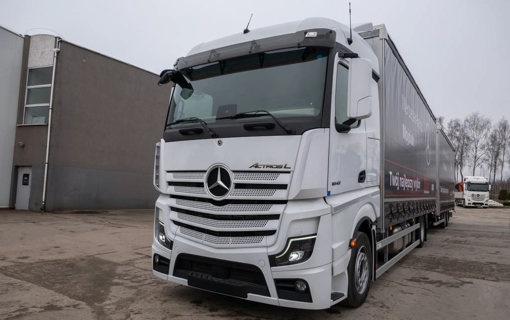 Mercedes-Benz Actros 1842 LnR z Przyczepą - Curtainsider truck: picture 3 Mercedes-Benz Actros 1842 LnR z Przyczepą - Curtainsider truck: picture 3