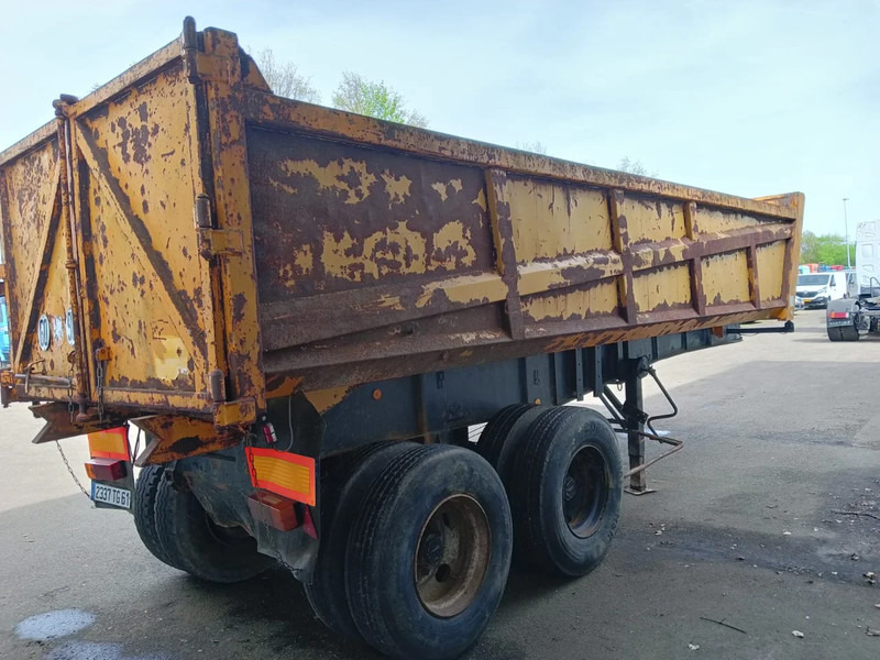 Fruehauf 2 Axle Steel Tipper, 8 tyres , Spring Suspension , Drum Brakes - Tipper semi-trailer: picture 3 Fruehauf 2 Axle Steel Tipper, 8 tyres , Spring Suspension , Drum Brakes - Tipper semi-trailer: picture 3
