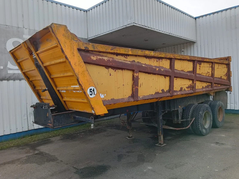 Fruehauf 2 Axle Steel Tipper, 8 tyres , Spring Suspension , Drum Brakes - Tipper semi-trailer: picture 1 Fruehauf 2 Axle Steel Tipper, 8 tyres , Spring Suspension , Drum Brakes - Tipper semi-trailer: picture 1