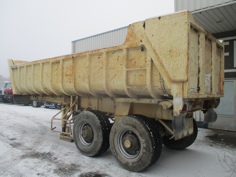 Fruehauf 2 Axle ,Steel Tipper , Drum Brakes , Spring suspension - Tipper semi-trailer: picture 5 Fruehauf 2 Axle ,Steel Tipper , Drum Brakes , Spring suspension - Tipper semi-trailer: picture 5