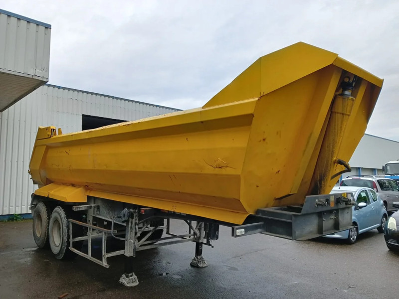 Fruehauf 2 Axle Steel Tipper , Spring Suspension , Drum Brakes - Tipper semi-trailer: picture 4 Fruehauf 2 Axle Steel Tipper , Spring Suspension , Drum Brakes - Tipper semi-trailer: picture 4