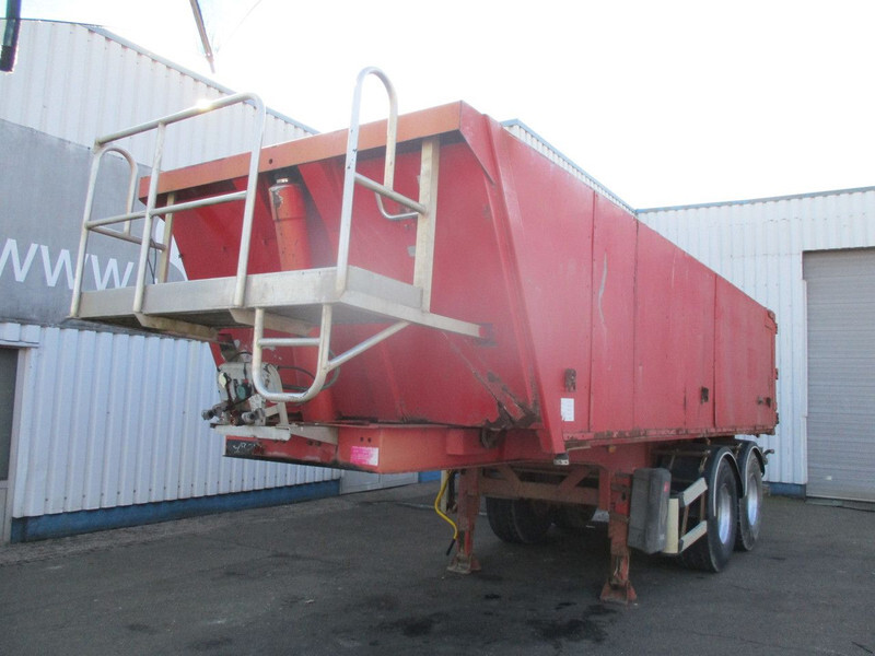 Kaiser 2x Gigant Axles , Steel tipper trailer , Drum Brakes, Spring Suspension - Tipper semi-trailer: picture 1 Kaiser 2x Gigant Axles , Steel tipper trailer , Drum Brakes, Spring Suspension - Tipper semi-trailer: picture 1