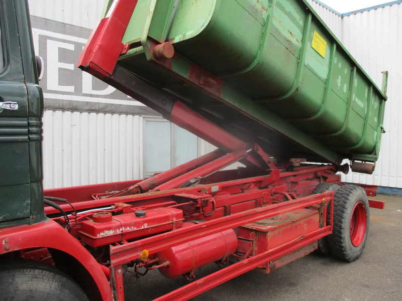 Hook lift truck Mercedes-Benz LP 1319 , Oldtimer: picture 10
