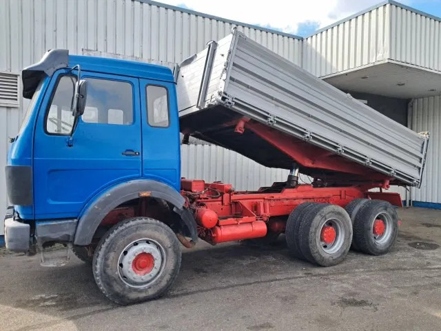 Mercedes-Benz SK 2635 , V8 , Bi Turbo , 6x4 , ZF Manual , 3 Way Tipper , Spring suspension - Tipper: picture 1 Mercedes-Benz SK 2635 , V8 , Bi Turbo , 6x4 , ZF Manual , 3 Way Tipper , Spring suspension - Tipper: picture 1