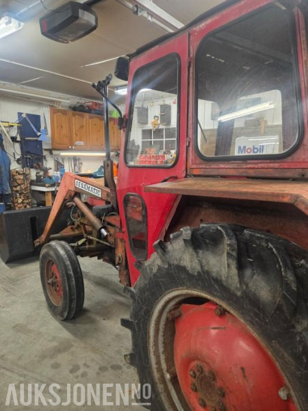1974 Massey Ferguson 135 - Farm tractor: picture 5 1974 Massey Ferguson 135 - Farm tractor: picture 5