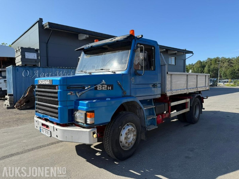 1982 Scania T82H 4X2 L146 Tippbil - Tipper: picture 1 1982 Scania T82H 4X2 L146 Tippbil - Tipper: picture 1