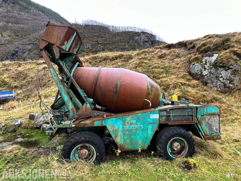 1984 Mariner 35 Betongblander Deleobjekt - Construction equipment: picture 2 1984 Mariner 35 Betongblander Deleobjekt - Construction equipment: picture 2