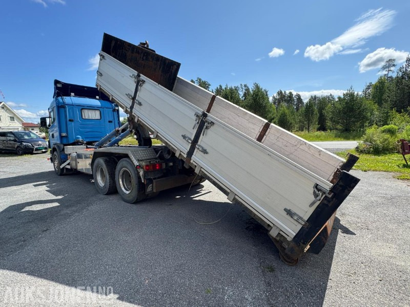 2001 Scania R 164GB 6X2NA 480 / krokbil med flak og uttak for kran - Hook lift truck: picture 3 2001 Scania R 164GB 6X2NA 480 / krokbil med flak og uttak for kran - Hook lift truck: picture 3