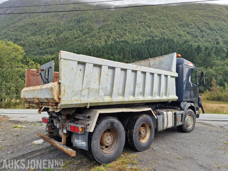 2002 Scania R124 kombibil tippkasse + svingskive - Tipper: picture 5 2002 Scania R124 kombibil tippkasse + svingskive - Tipper: picture 5