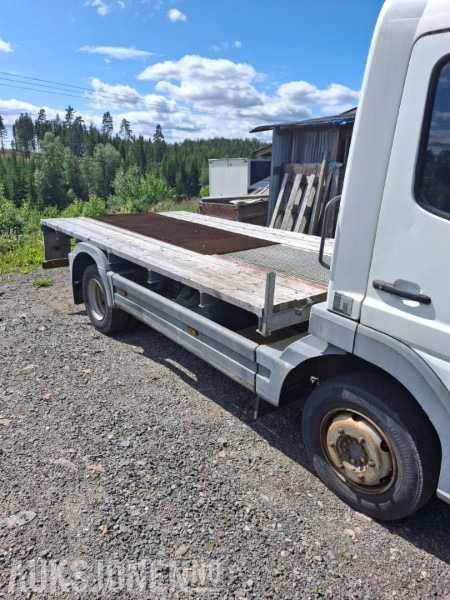 2004 Mercedes-Benz 4X2 ATEGO - Dropside/ Flatbed truck: picture 3 2004 Mercedes-Benz 4X2 ATEGO - Dropside/ Flatbed truck: picture 3