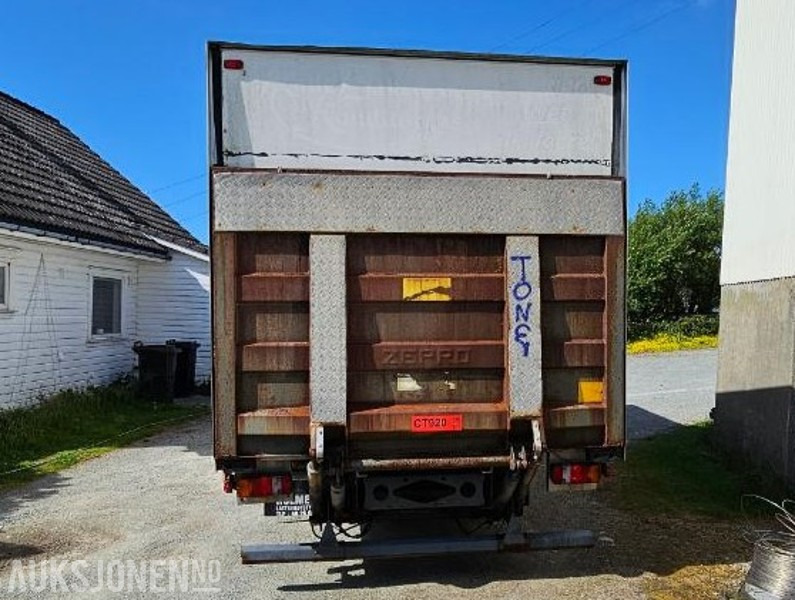 2004 Mercedes-Benz 818/42AT7,5, Reparasjonsobjekt - Box truck: picture 5 2004 Mercedes-Benz 818/42AT7,5, Reparasjonsobjekt - Box truck: picture 5