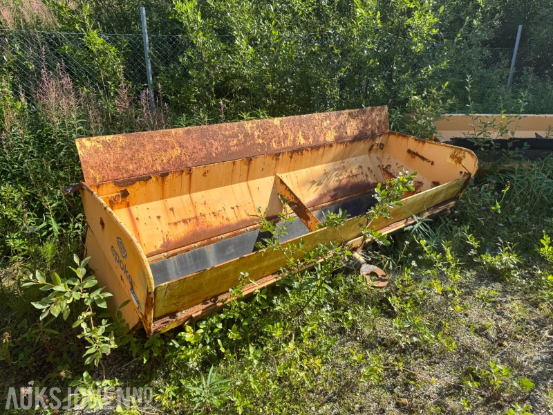 2006 EPOKE TKB 9-280 Etterhengende spreder - Construction equipment: picture 1 2006 EPOKE TKB 9-280 Etterhengende spreder - Construction equipment: picture 1