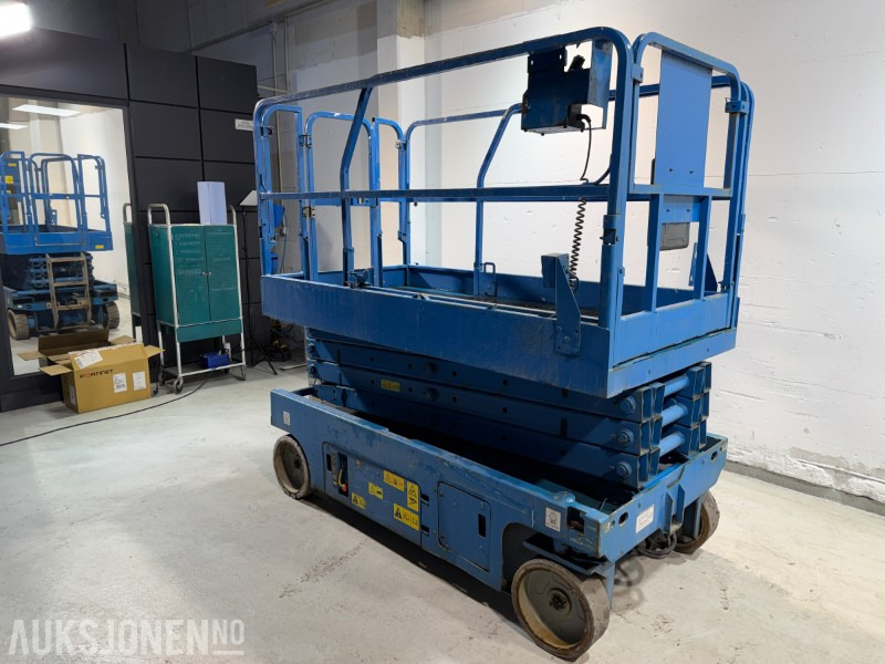 2006 Genie GS-2646 sakselift, 9,92 m - 527 timer - Aerial platform: picture 2 2006 Genie GS-2646 sakselift, 9,92 m - 527 timer - Aerial platform: picture 2